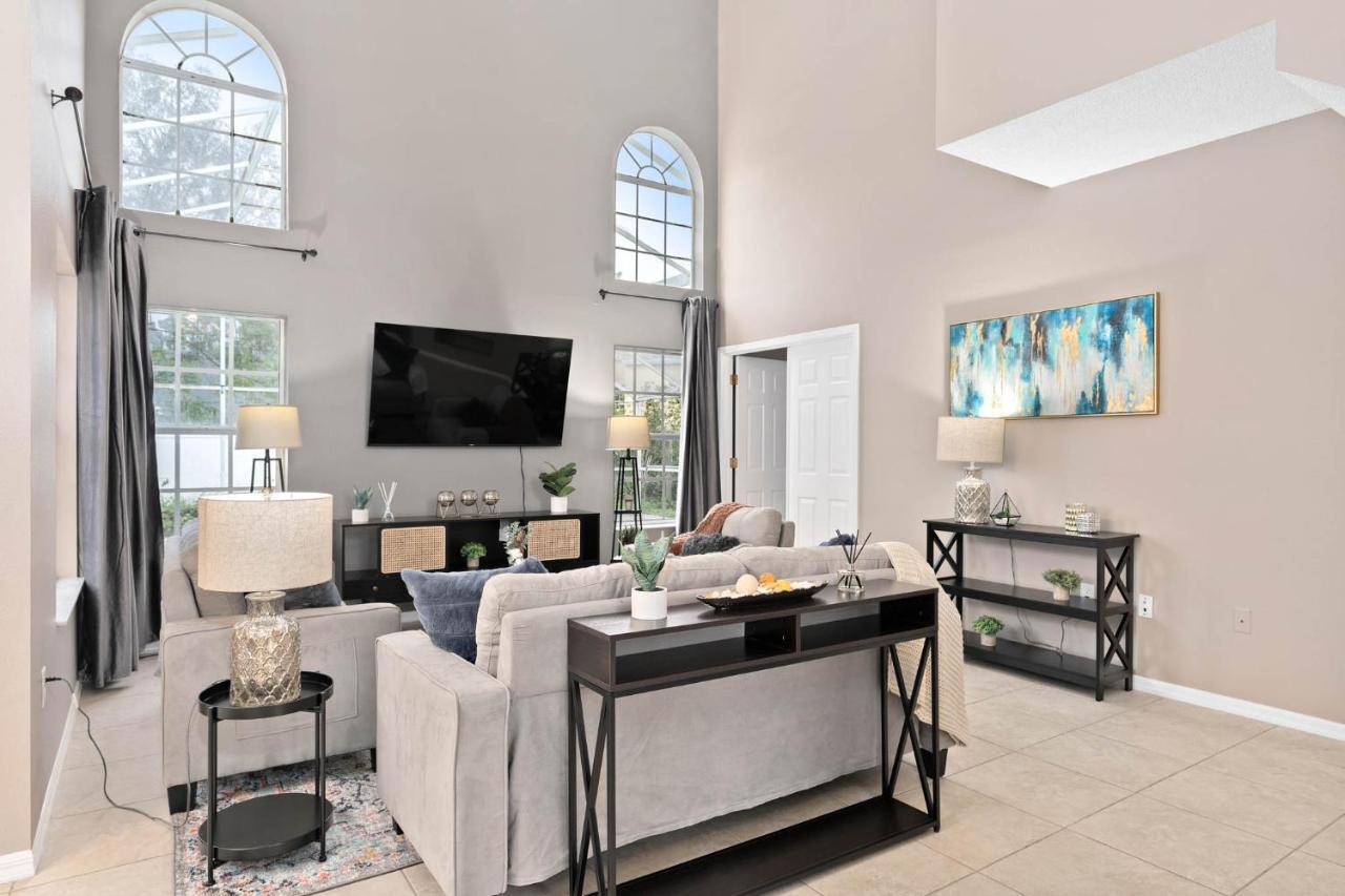 Charming W Pool Bay Point Near Villa